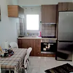 Filippou 13 Luxury Aprts With Balcony * Thessaloniki