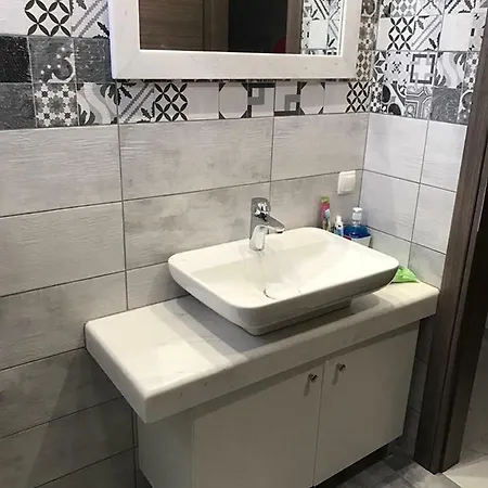 Filippou 13 Luxury Aprts With Balcony Appartement