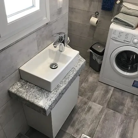 Апартаменты Filippou 13 Luxury Aprts With Balcony Салоники