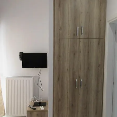 Filippou 13 Luxury Aprts With Balcony * Thessaloníki